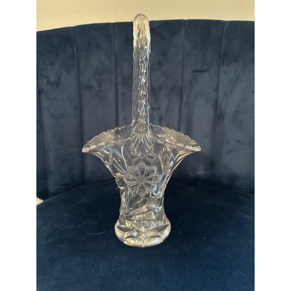Vintage Clear Pressed Glass Floral Etched Basket Scalloped Rim 11‎ Inch Tall